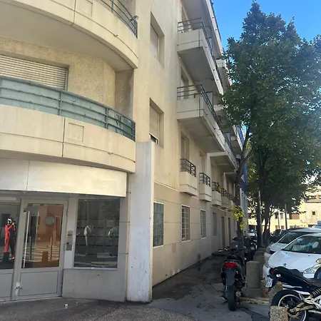 Au Centre-ville 2